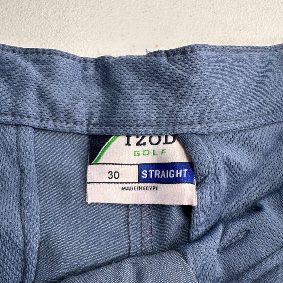 Izod Golf Mens Straight Fit Blue Shorts Size 30 Recycled Polyester Blend Chino - Picture 2 of 8